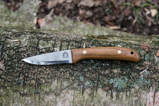 Our Guide to Choosing a Bushcraft Knife – Woodland Ways Blog – Bushcraft  and Survival